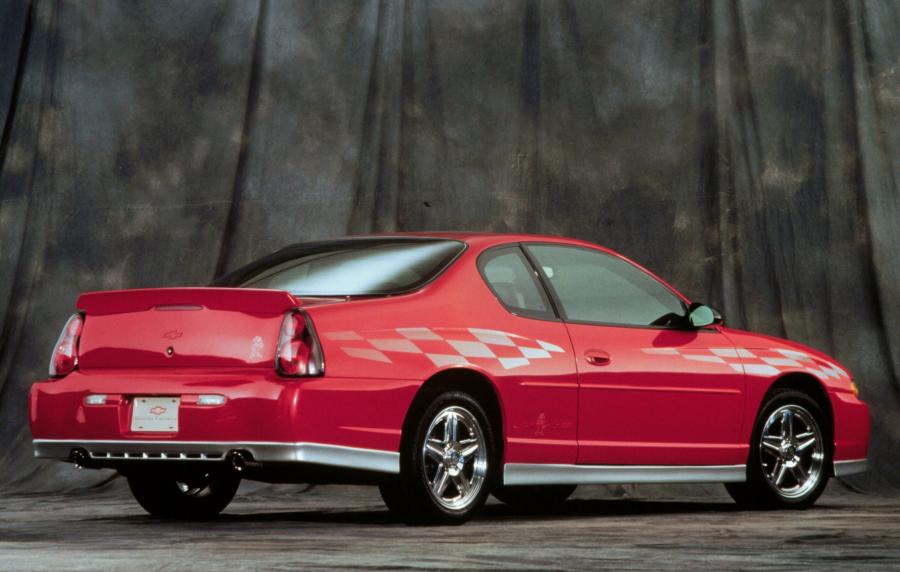  Chevrolet Monte Carlo SS Pace Car 2001 года  (фото 14 из 32)
